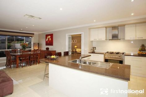 Property photo of 13 Roselea Place Narre Warren North VIC 3804