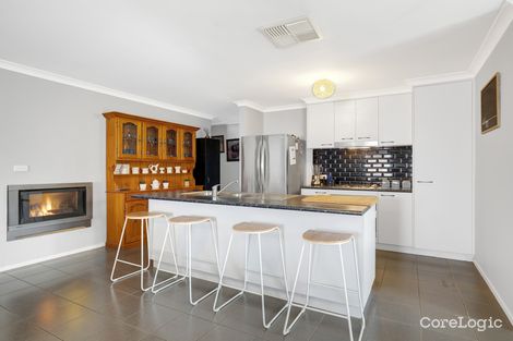 Property photo of 73 Jacaranda Street West Albury NSW 2640