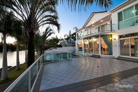 Property photo of 2 Saint Martin Place Clear Island Waters QLD 4226