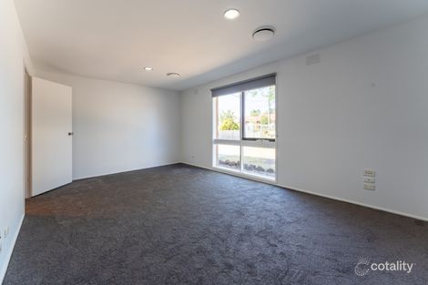 Property photo of 19 Bushland Avenue Clarinda VIC 3169