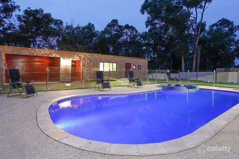 Property photo of 15 Ash Road Carmel WA 6076