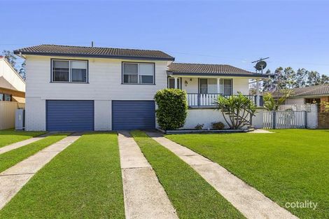 Property photo of 28 Foveaux Crescent Metford NSW 2323