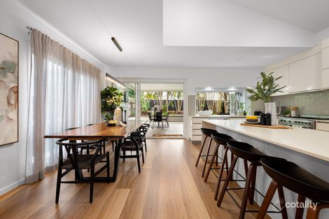 28a Moncrief Rd, Cannon Hill, QLD 4170
