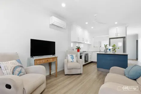 Property photo of 23 Matthew Flinders Drive Cooee Bay QLD 4703