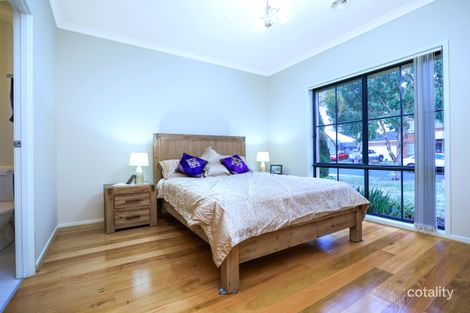 Property photo of 8 River Red Grove Pakenham VIC 3810