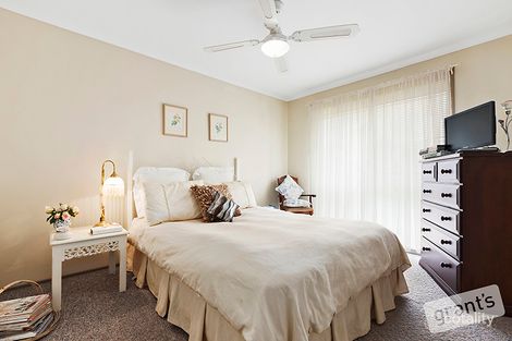 Property photo of 1/83 Racecourse Road Pakenham VIC 3810