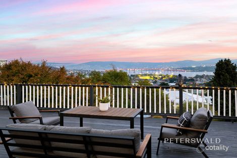 Property photo of 7 Karoola Road Lindisfarne TAS 7015