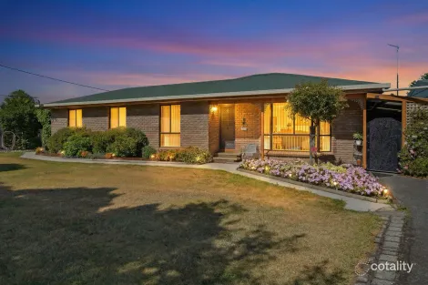 397 Gravelly Beach Rd, Gravelly Beach, TAS 7276