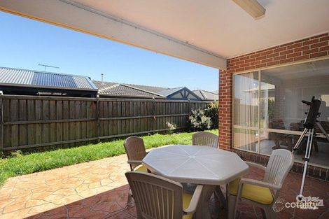 Property photo of 5 Highvale Crescent Berwick VIC 3806