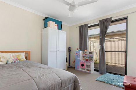 Property photo of 5 Arnside Bend Waikiki WA 6169