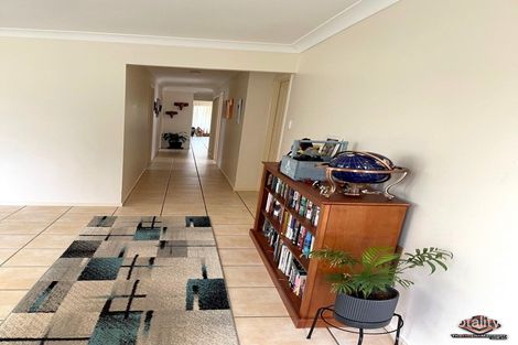 Property photo of 30 Russell Street Cleveland QLD 4163