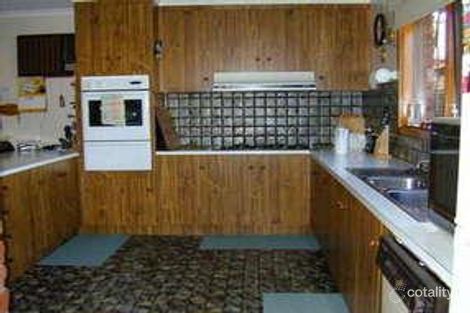 Property photo of 5 Quartok Avenue Werribee VIC 3030