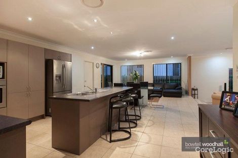 Property photo of 23 Balnaves Place Mitchelton QLD 4053