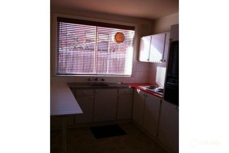 2/60 Brewster St, Essendon, VIC 3040