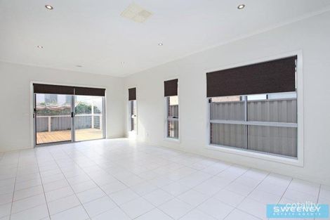 Property photo of 55 Kororoit Approach Caroline Springs VIC 3023
