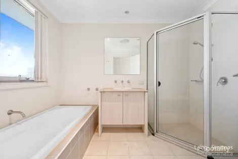 Property photo of 52 Riddell Street West Hoxton NSW 2171