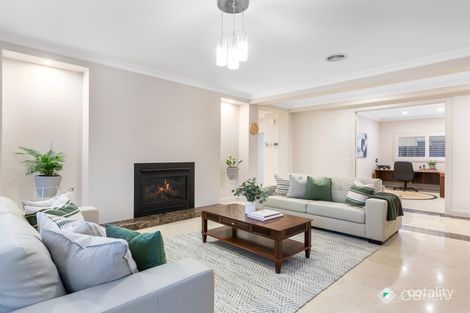 Property photo of 21 Pooley Bridge Road Mordialloc VIC 3195