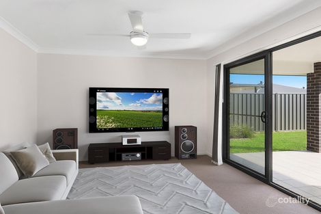 Property photo of 21 Diuris Street Fern Bay NSW 2295