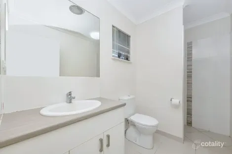 Property photo of 12 Epping Way Mount Low QLD 4818
