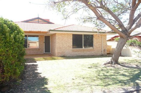 Property photo of 15 Weeloo Road Waggrakine WA 6530