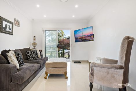 Property photo of 1 Stringer Place Oatlands NSW 2117