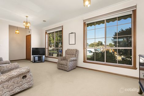 Property photo of 17 Moushall Avenue Niddrie VIC 3042