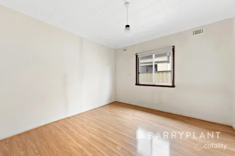 Property photo of 94 View Street St Albans VIC 3021