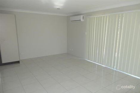 Property photo of 2/50 Diamantina Boulevard Brassall QLD 4305