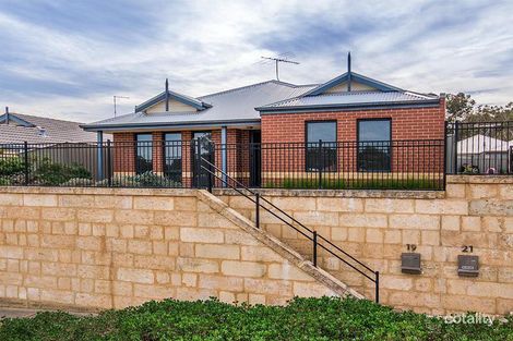 Property photo of 19 Wallingford Crescent Wellard WA 6170