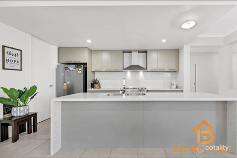 Property photo of 82 Riverside Concourse Cobblebank VIC 3338