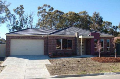 4 Platypus Dr, Mount Clear, VIC 3350