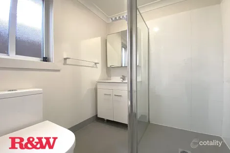 Property photo of 3 Derby Crescent Chipping Norton NSW 2170