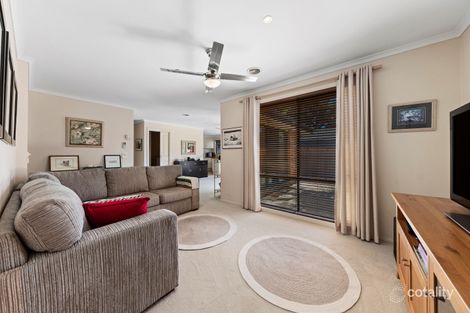 Property photo of 2/15 Mill Street Pakenham VIC 3810