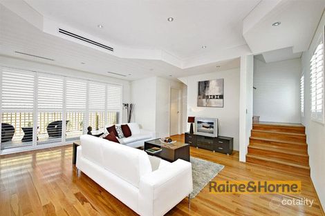 Property photo of 3/18A Moate Avenue Brighton-Le-Sands NSW 2216