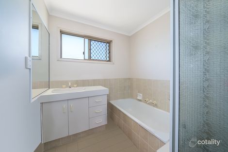 Property photo of 4/21 Prince Edward Parade Redcliffe QLD 4020