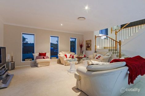 Property photo of 2 Essen Place Oxenford QLD 4210