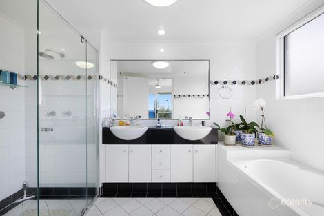 Property photo of 102/59 Pacific Street Main Beach QLD 4217