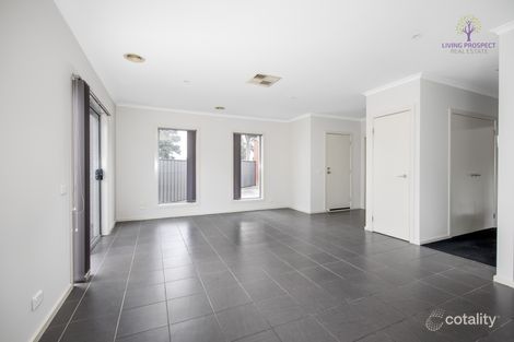 Property photo of 28A/39 Astley Crescent Point Cook VIC 3030