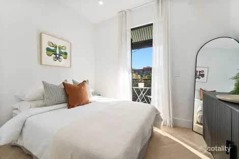 Property photo of 18 Morrissey Road Erskineville NSW 2043