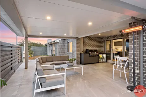Property photo of 2 Wicklow Road Chisholm NSW 2322
