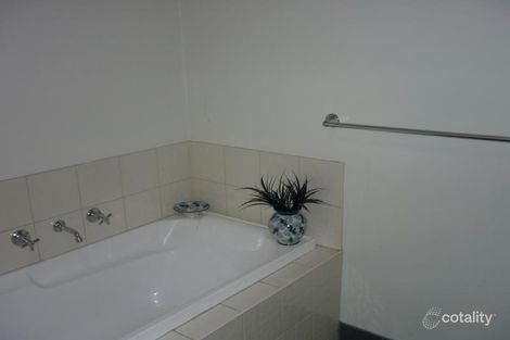 Property photo of 11 Balerno Circle Gowanbrae VIC 3043