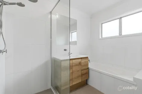 Property photo of 58 Dobell Street Indooroopilly QLD 4068