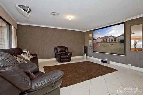 Property photo of 19 Penrose Vista Tapping WA 6065