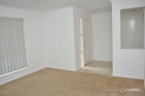 Property photo of 8 Rainbow Court Regents Park QLD 4118