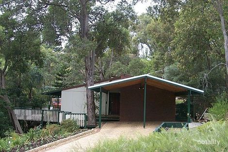 10 Currawong Dr, Gooseberry Hill, WA 6076