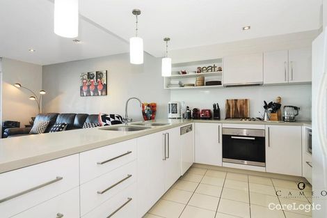 Property photo of 432/3 Pendraat Parade Hope Island QLD 4212