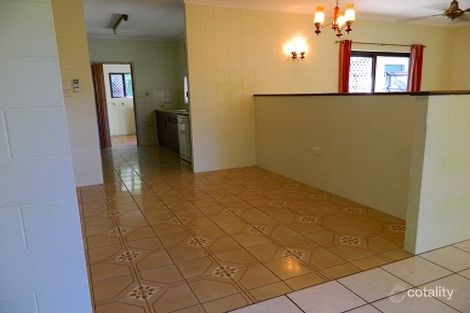 Property photo of 9 Hagen Close Trinity Beach QLD 4879