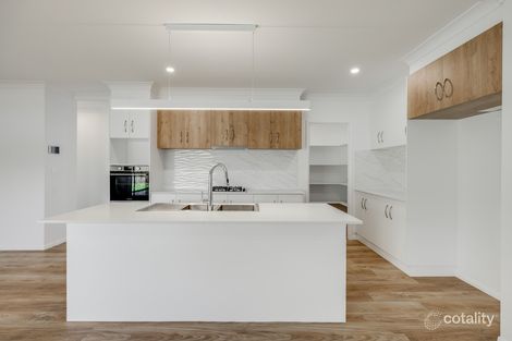 Property photo of 8 McEwan Crescent Kearneys Spring QLD 4350