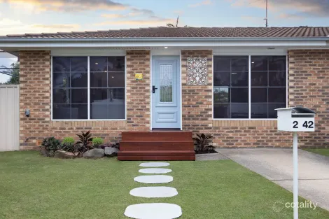 2/42 Evandale Cres, Miami, QLD 4220