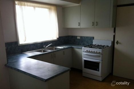 Property photo of 3 Kerrison Avenue St Albans VIC 3021